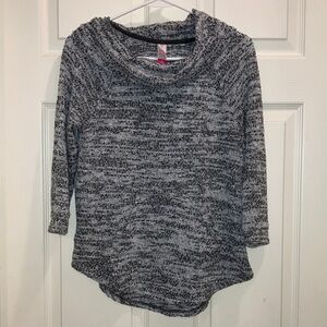 Cowl Neck Knit Sweater M Kangaroo Pocket Cozy Black Gray Like New Fall Winter